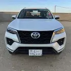 فورتشنر 2023. vx1