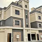 للبيع شقق علويه6غرف بسطح خاص ح الراقي خ مشيط بسعر550الف