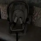جلاسة اطفال  مقعده سيارة للأطفال