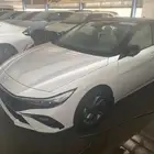 هيونداي النترا 2025 ابيض  سقف اسود سمارت   سمارت بلس