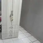 دولاب نظيف للبيع