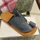 نعال جديده بسعر رمزي