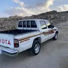 للبيع هايلوكس 2001 غمارتين