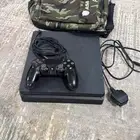 للبيع سوني 4 معا دركسون