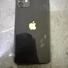 ايفون 11 مع كرتونه