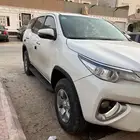 للبيع فور شنر ديزل 2018 حجم المكينه 2400