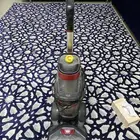 مكنسة كهربائية