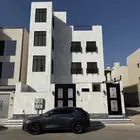 عمارة فاخرة سكنية للبيع في حي الغراء