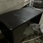 طاولة مكتبية