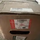 بطارية لاندروفر ديفندر ورنج جديدة