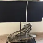 طاولات وابجوره شكل اسد