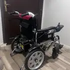 كرسي متحرك جديد لم يستخدم