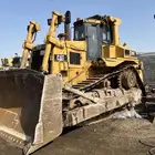 بلدوزرات D9N للإيجار