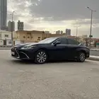 لكزس ES 300 2021 للبيع