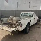 للبيع ايسزو ديزل 2003مكينه يبغالها راس قير شرط