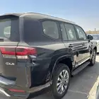 لاندكروزر 2025 جديد أصفار للبيع