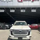 تويوتا   لاندكروزر GXR-4 ديزل ابيض 293500 شامل الضريبة