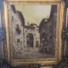 لوحات فاخرة وهواتف  نتج أثرية