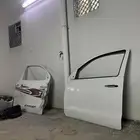 بيبان هايلكس واحد حق 2016 واحد حق 2013 كلها بلد بدون رش
