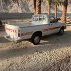 هايلوكس 82 غماره