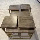 طاولات للبيع