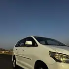 السياره نطيفه جدا