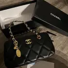 شنطة شانيل قابل للتفاوض