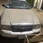فورد فكتوريا 2003 للبدل