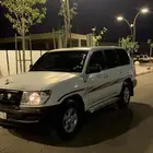 السلام عليكم للبيع جيب صالون2000 شرط دبلات مكيفات لا صرفيه