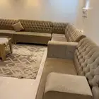 مجلس شبه جديد تقريبا