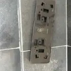 قاعدة صدام لوحة لكزس