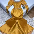 فساتين مستخدمه لبسه وحده كم ساعه