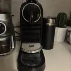 مكينه قهوه نسبريسو سوداء