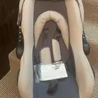 مقعد سيارة للاطفال
