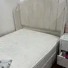 سرير ومرتبه