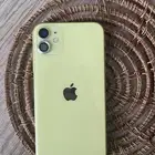 ايفون 11 اصفر