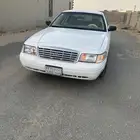فورد كراون فكتوريا 2008 للبيع او البدل