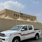 هايلكس 2011 للبيع