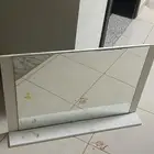 للبيع مرايه لون ابيض على السوم