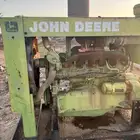 مكينه John Deere مع طرنبتها