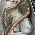 جاكيت نسائي وكعب لون زهري