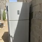 ثلاجة sharp