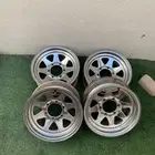 للبيع. 4 جنوط نيسان مقاس 15