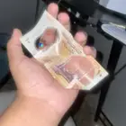 عشره جنيه مصري على السوم