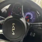 الى عنده سياره ايجار