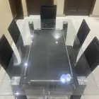 طاولة طعام