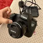 كاميرا كانون 6D مع عدسة 50 ملم 1.8
