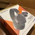 ARCTIS PRO Wireless steelseries مستعمل