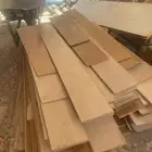 للبيع خشب باركيه شبه جديد فكيته من ثلاث غرف