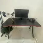 الشاشة بس